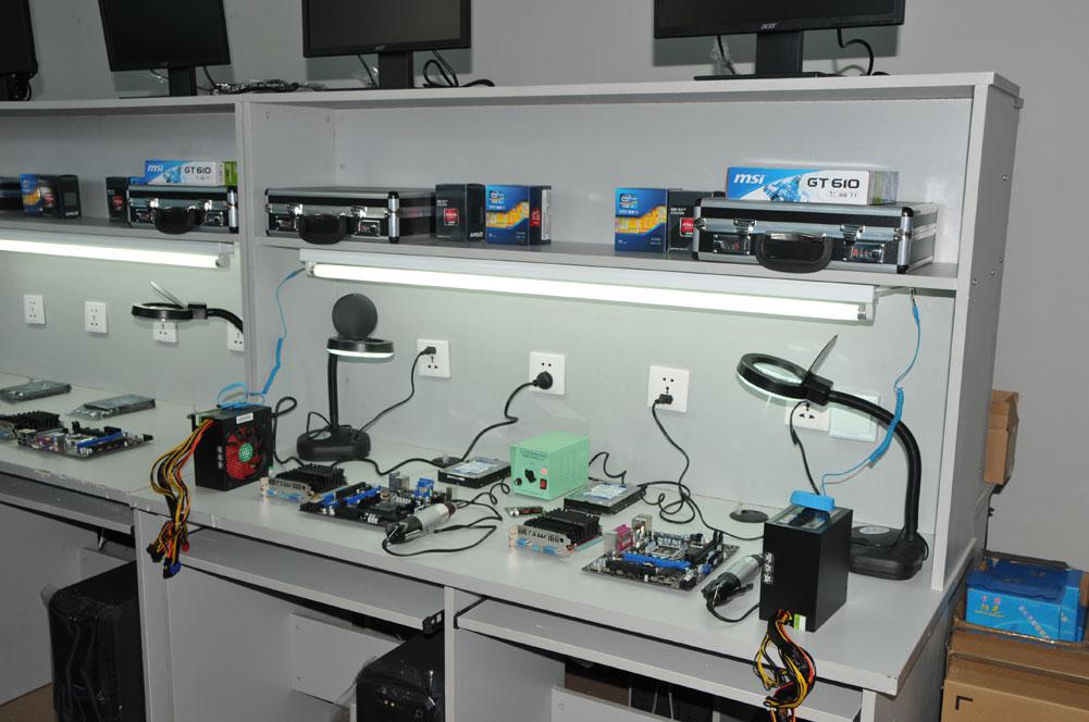 計算機(jī)系統(tǒng)維護(hù)專業(yè) 保障數(shù)字世界的堅實(shí)后盾